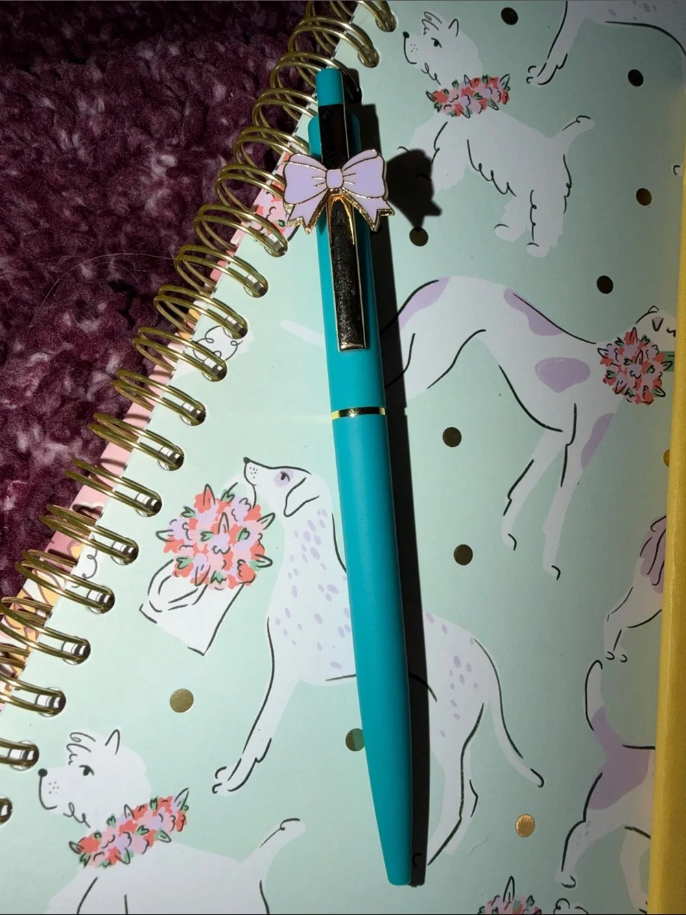 Dog Notebook Set-Various lined paper, matching Bow Pen, 2 Folders, Comp Book